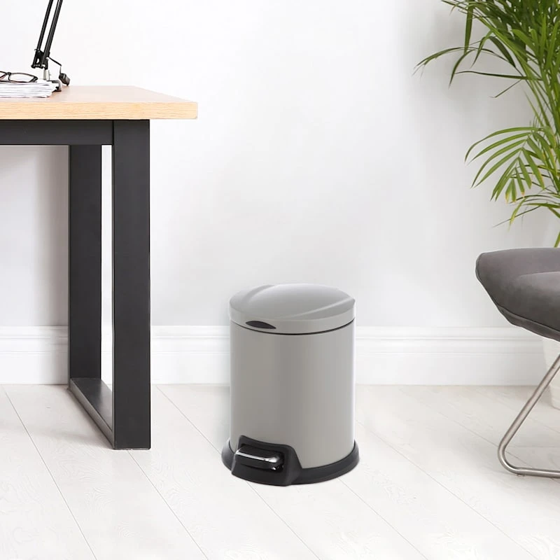 Grey Round Pedal Bin, 5L 8 Grey Round Pedal Bin, 5L - Image 6
